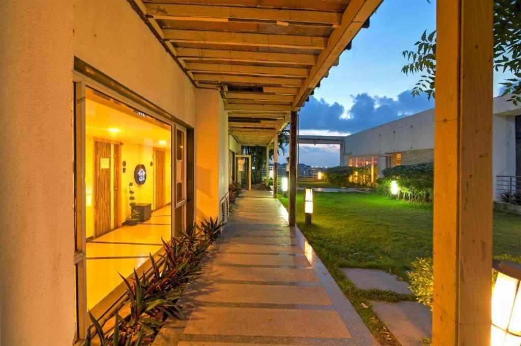 Urban Asia Hotel - Rajarhat Barakpur Exterior photo